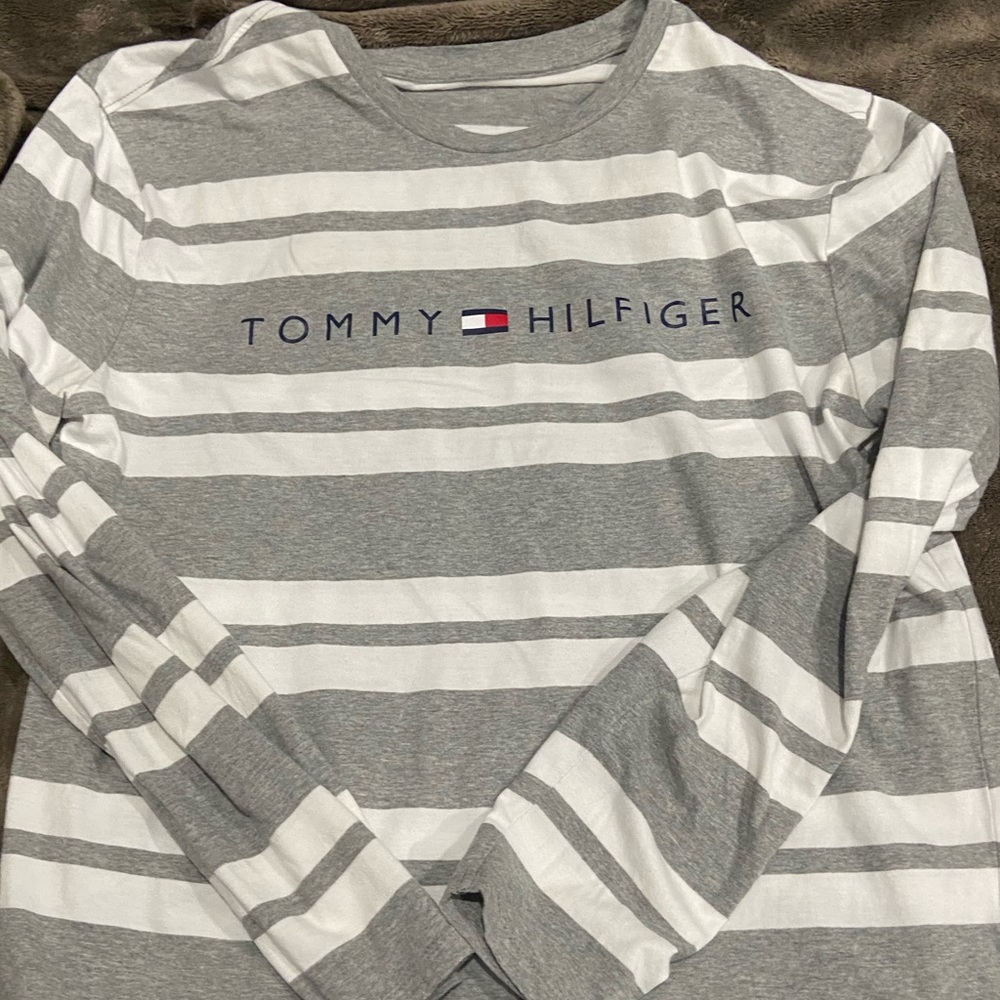 Tommy Hilfiger shirt